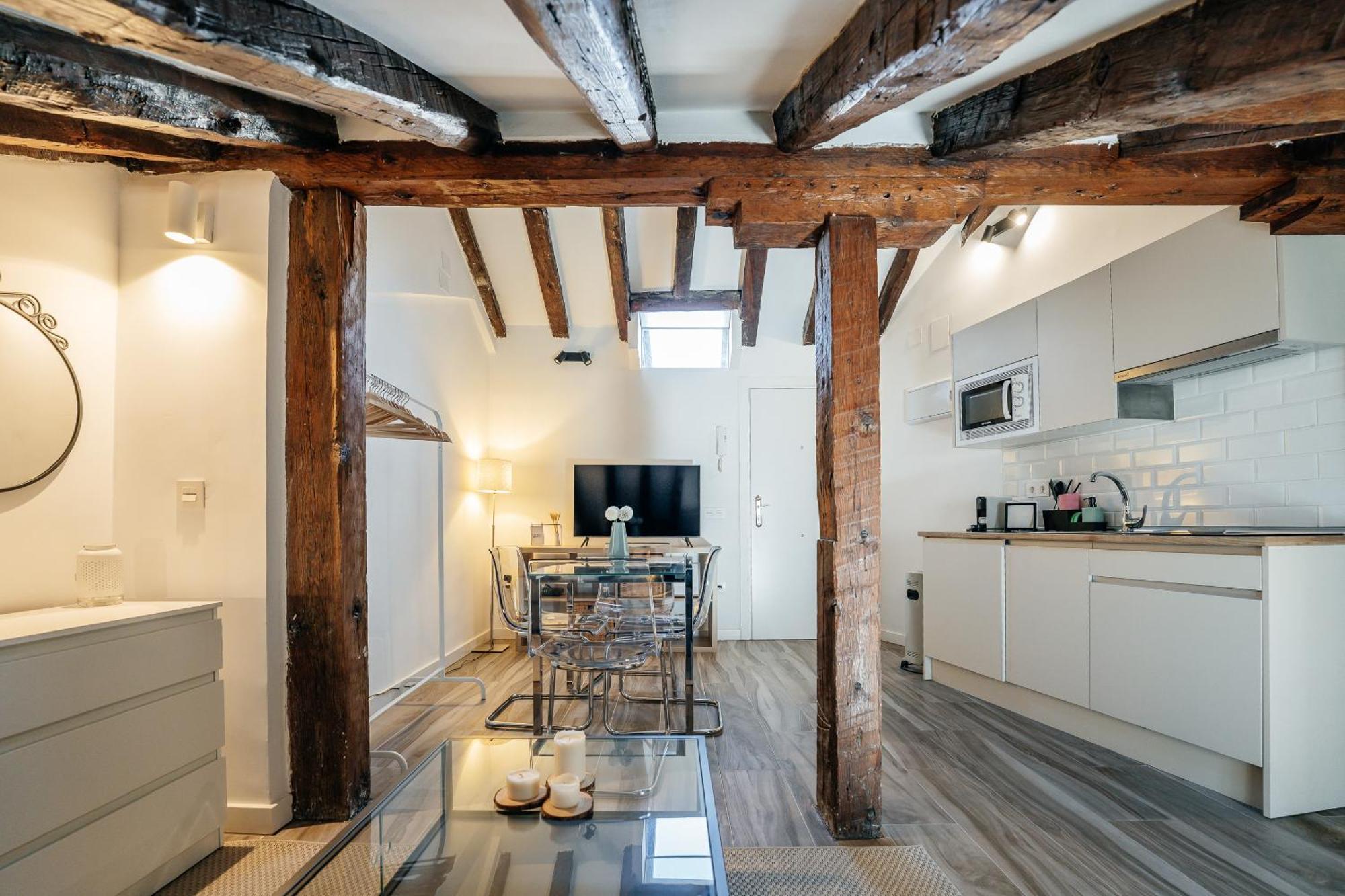 Yoomi Homes Plaza Mayor Madrid Ngoại thất bức ảnh