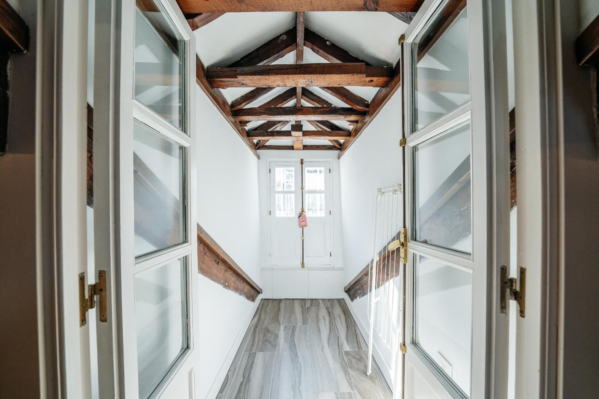 Yoomi Homes Plaza Mayor Madrid Ngoại thất bức ảnh